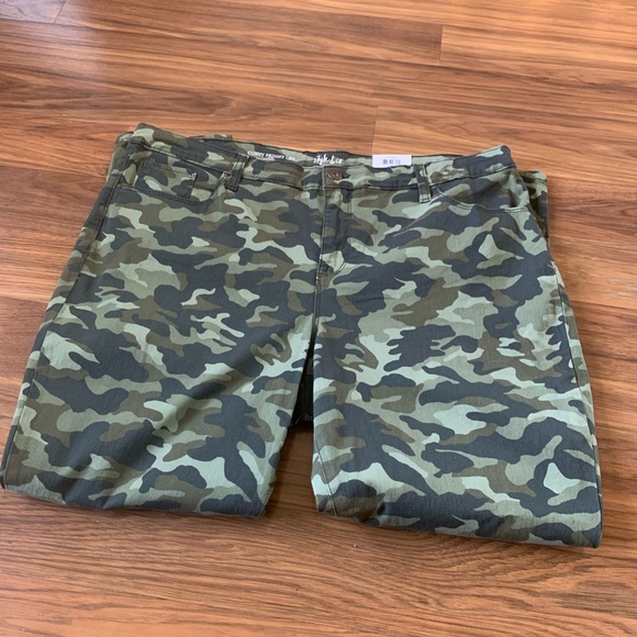 Style & Co Curvy Fit Skinny Jeans NWT - Picture 6 of 7